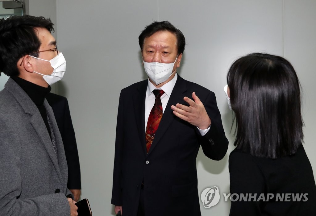 '자녀논란' 정호영 "아빠 학교에 가고 싶었겠죠…특혜 없었다"