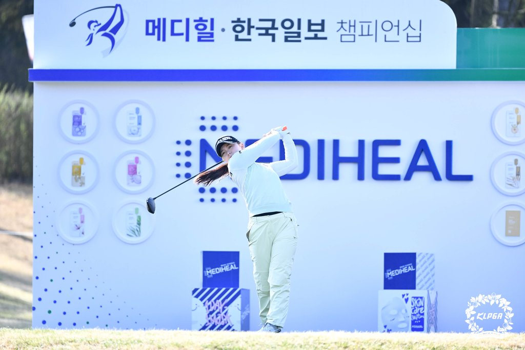 박지영, KLPGA 투어 메디힐·한국일보 챔피언십 이틀 연속 선두