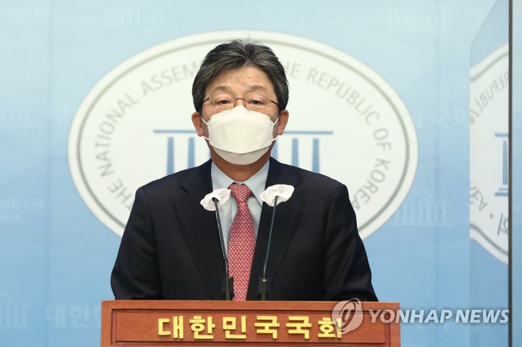결국 尹心에 밀렸다…'민심' 앞서고도 일격당한 유승민