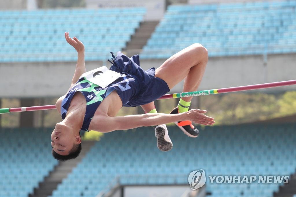 우상혁 "바심·탬베리와 경쟁 즐거워…올림픽에선 이겨야죠"(종합)