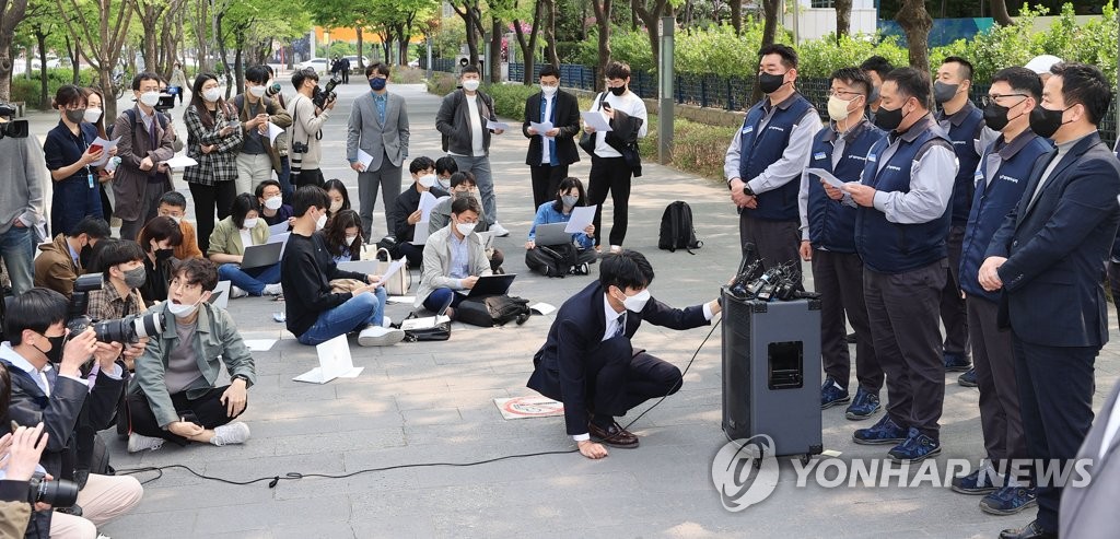 '상폐 막기'에 합심한 쌍용차 노사…"개선기간 연장돼야"(종합)