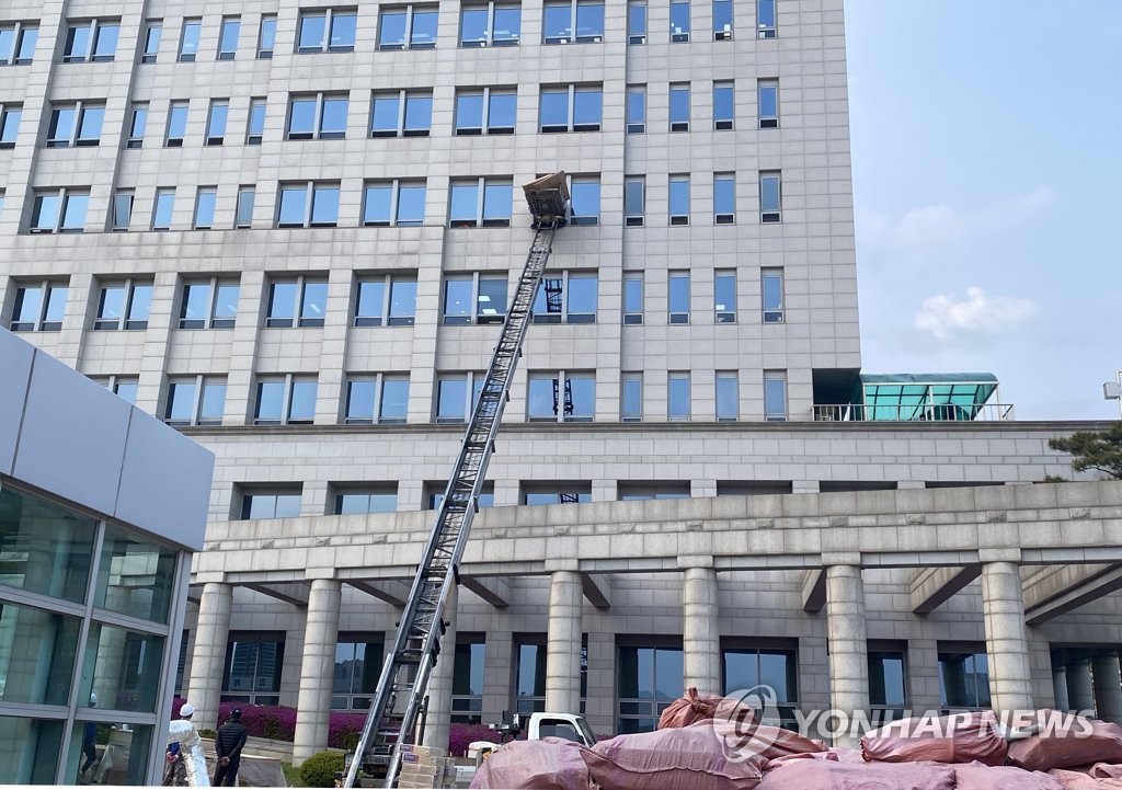 대통령 집무실 '용산시대' 속도전…국방부 이사도 앞당긴다