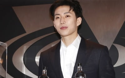 박재범 소주, 하루 만병 날개 돋친 듯 팔리더니…판매 중단 왜?