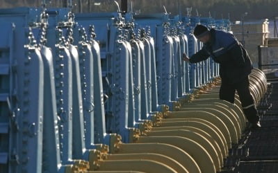 러시아, 폴란드·불가리아 가스 공급 중단…도미노 가스대란 우려