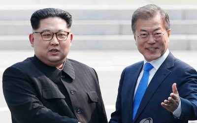 "통일의 밑거름" 언급한 文…퇴임후 대북 역할론 다시 주목
