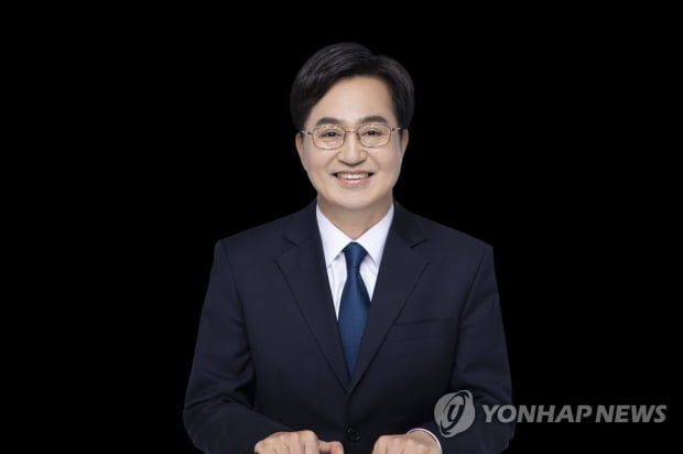 김동연, 민주 경기지사 후보 선출…김은혜와 격돌, 대진표 확정