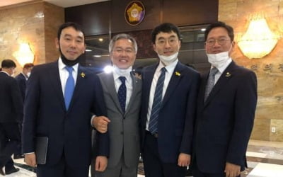 박지현 "기회 달라" 호소…김용민 "사과로 선거 못 이겨" 찬물