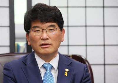 천안 시민단체, 박완주 의원직 사퇴 촉구...민주당은 사과