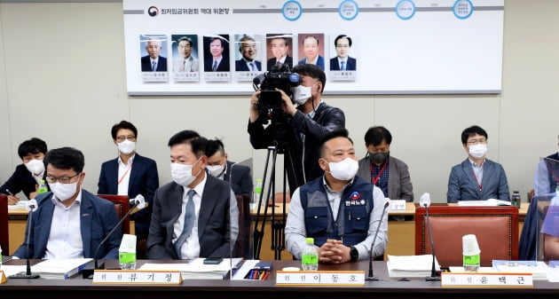 민주당 "최저임금 업종별 차등 적용 원천 봉쇄"…개정법안 발의