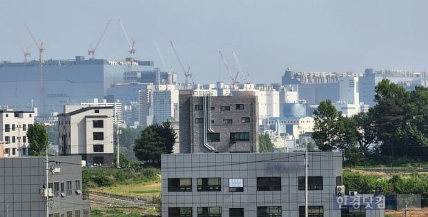 이천시 증포동에서 바라본 SK하이닉스 모습. 사진=오세성 한경닷컴 기자