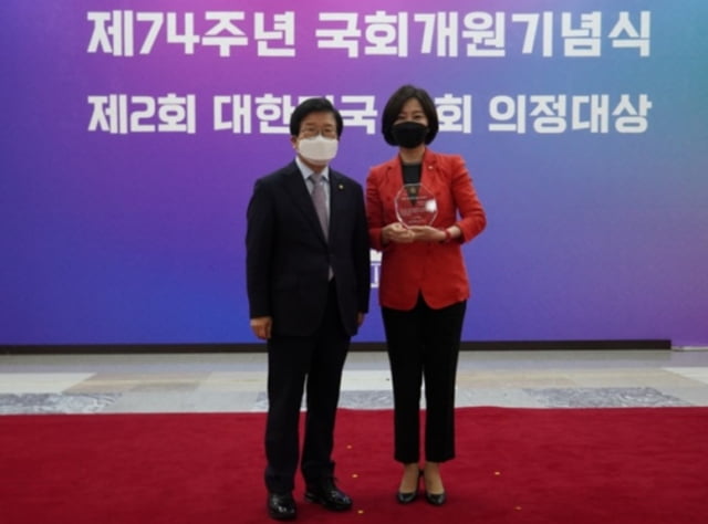 허은아 국민의힘 의원과 박병석 국회의장. / 사진=허은아 의원실 제공
