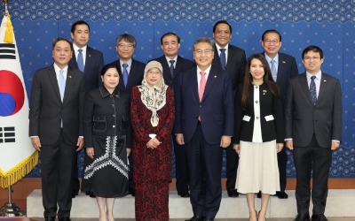 박진, 아세안 대사들 만나 "IPEF와 긴밀하게 협력하겠다"