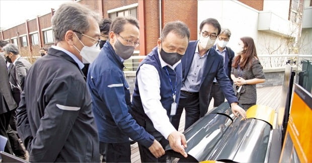 [포토] "굴착기도 디자인 시대"