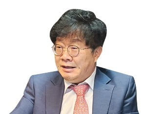 알츠하이머 신약 개발 '역발상'…"반려견 치료제로 사람 藥 만든다"