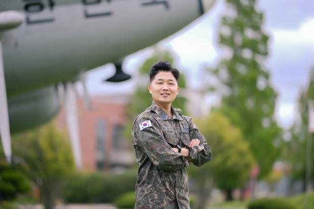 헌혈 43회에 이어 조혈모세포 기증한 공군5비 한수현 중사