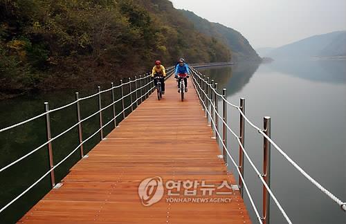 화천군, 북한강 라이딩 '산소 100리길' 자전거 대여소 개방