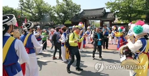 세계적 사랑축제 '남원 춘향제' 개막…8일까지 대면행사로 치러