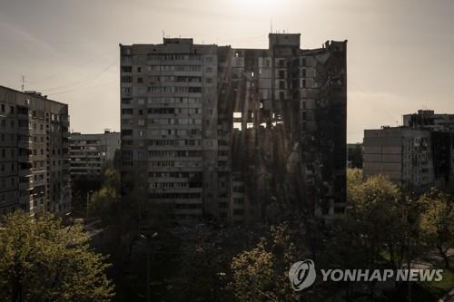 [우크라 침공] "우크라, 하르키우·헤르손 인근 지역 수복"