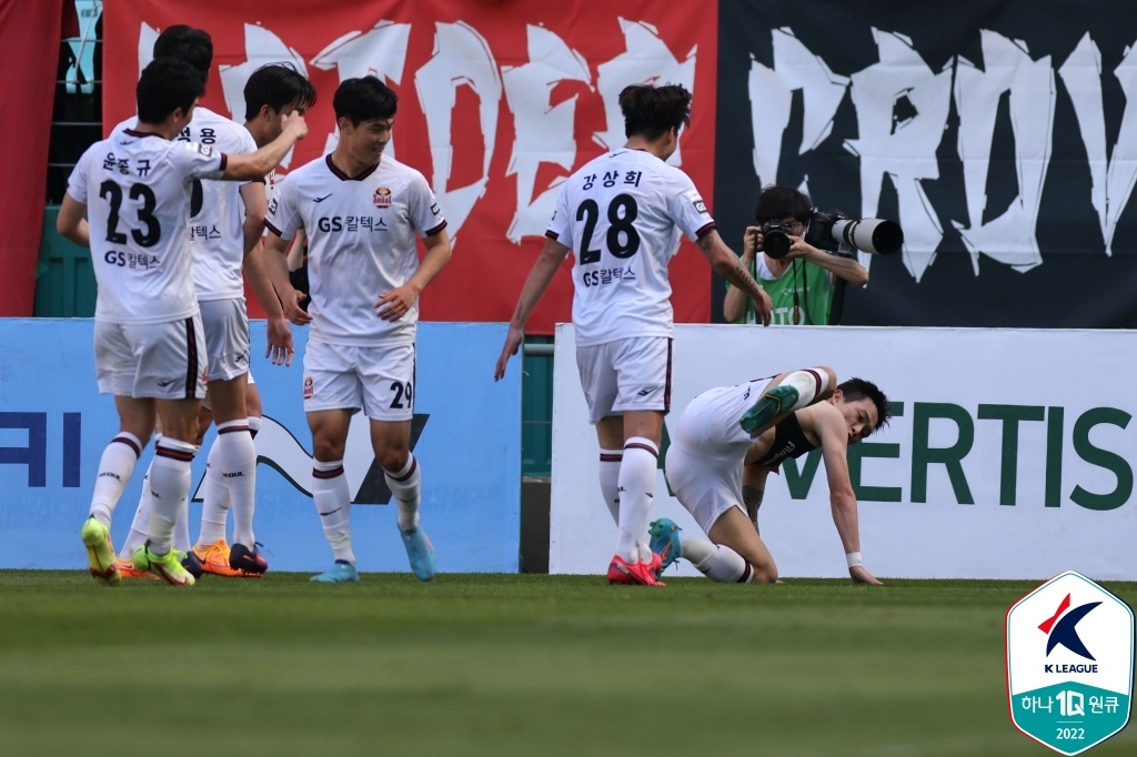 류재문·박동진 머리로 '장군멍군'…전북-서울 1-1 무승부