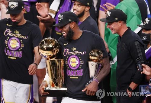 '4쿼터엔 못 뒤집는다'…역전 용납하지 않는 NBA 피닉스