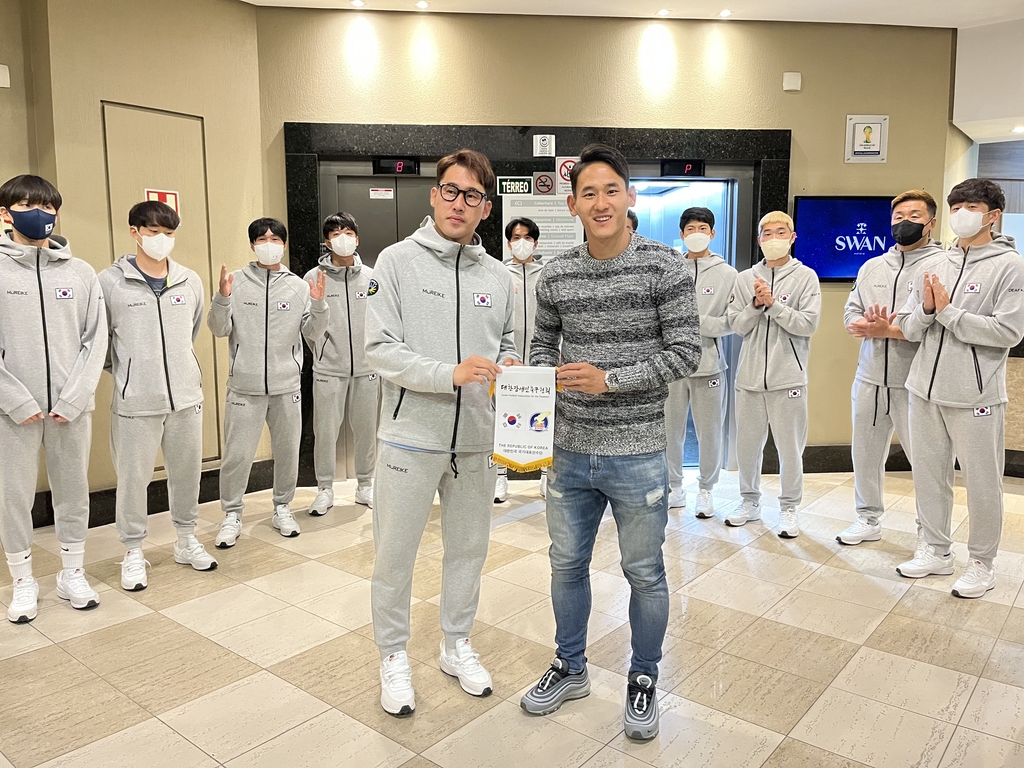 브라질 프로축구 1부리그 김현솔, 데플림픽 축구대표팀 응원