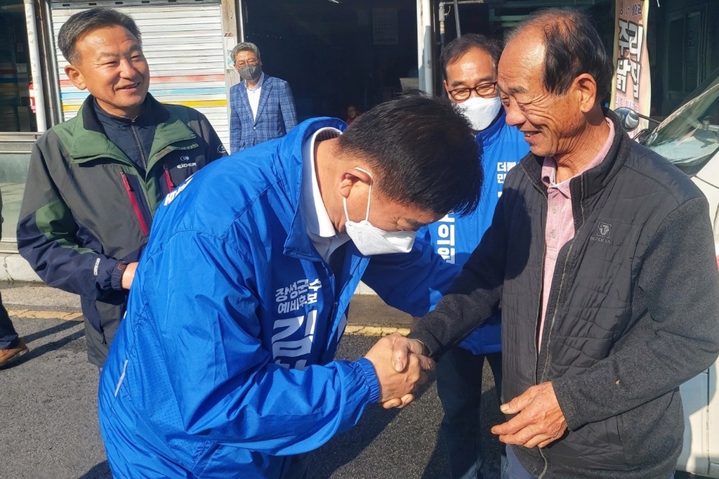 [격전지를 가다] 민주당과 무소속 현직 맞대결…장성군수