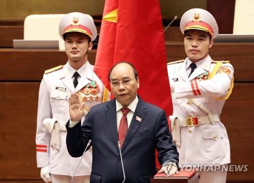 베트남 국가주석·총리, 마르코스에 대통령 당선 축하 서한