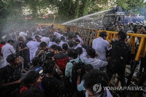 '국가부도 위기' 스리랑카, 의회 권한 재강화…재정감독권 추진