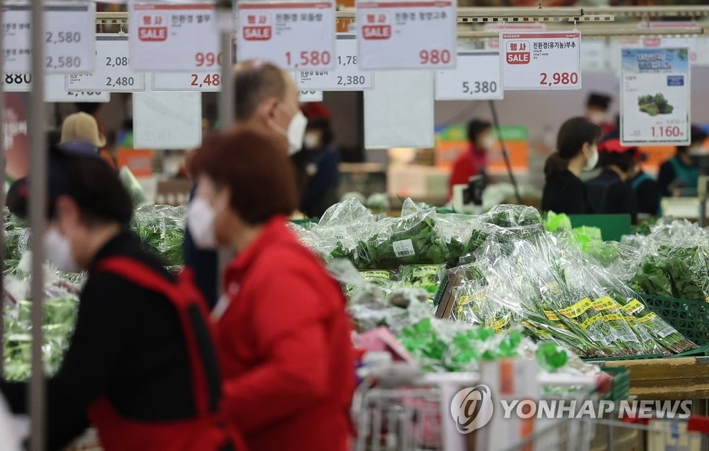 기대인플레이션율 3.3%, 9년7개월래 최고