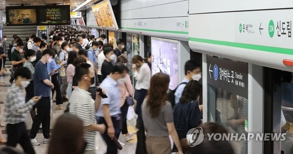 서울 지하철 2·5∼8호선, 6월 7일부터 '새벽 1시까지'
