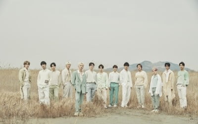 세븐틴, 정규 4집 '페이스 더 선' 선주문량 174만 장 돌파…'커리어 하이'