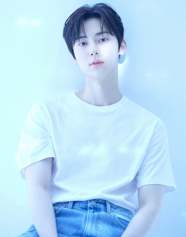 황민현 /사진제공=플레디스엔터테인먼트