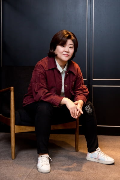 [TEN인터뷰] '귀염상' 이정은, 첫 단독 주연의 의미 "하마 같은 내 엉덩이 귀여워"