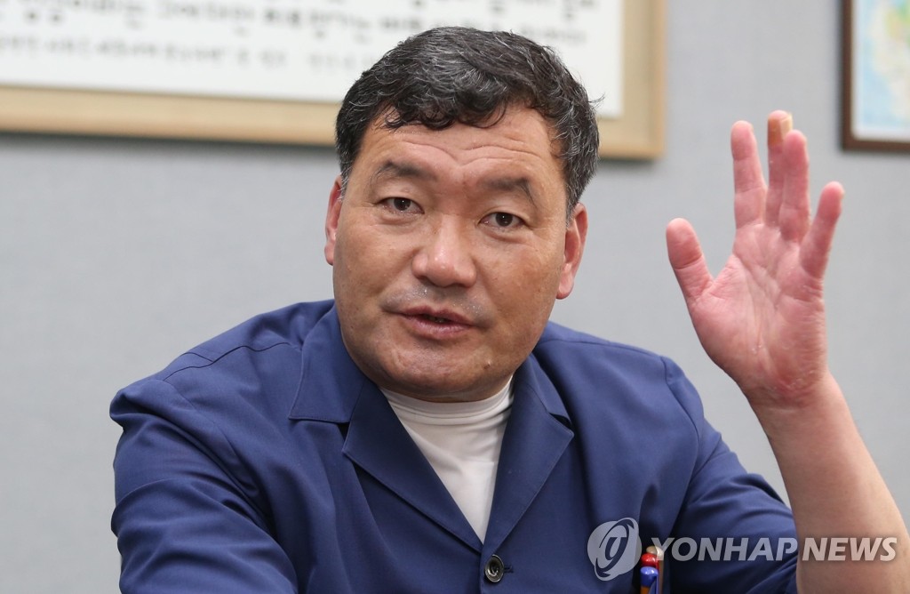 "이름팔이에 곤혹"…오규석 부산 기장군수 선거중립 입장 발표