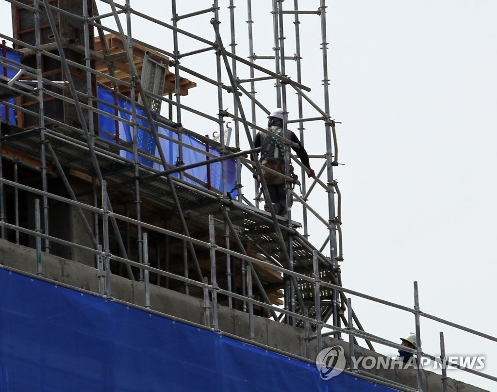 제주 관광호텔 공사장서 60대 근로자 사망…중대재해처벌법 조사