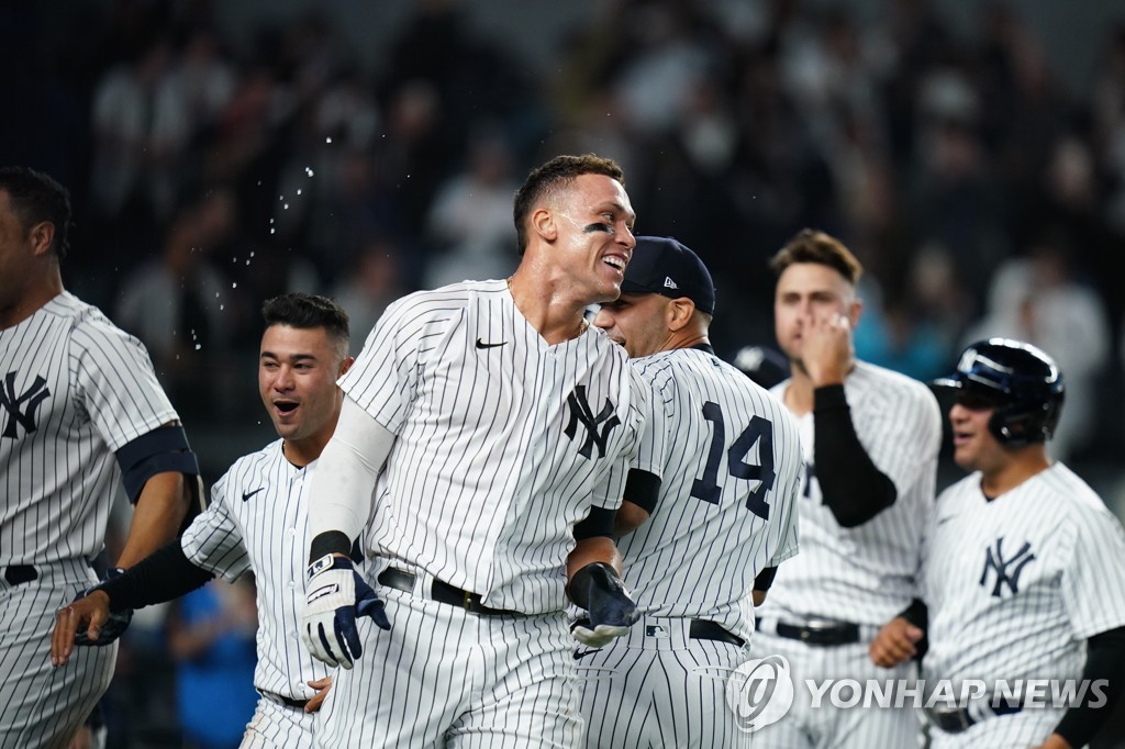 '3명 퇴장' 토론토, 양키스에 끝내기 홈런 맞고 역전패