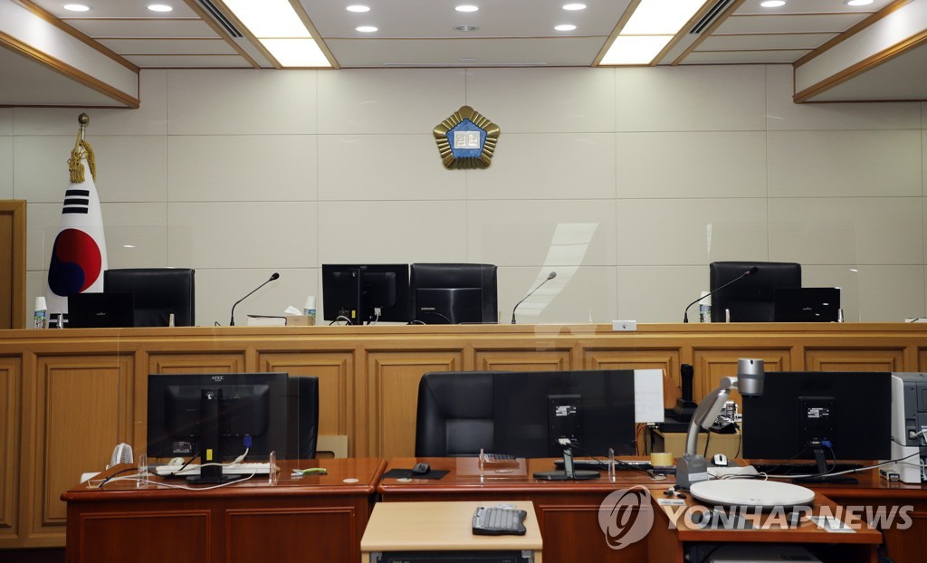 제주 '오픈카 사망사고' 피고인에 위험운전치사 혐의 추가