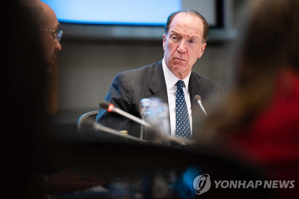 세계은행 총재 "우크라 전쟁, 전 세계 불황 방아쇠 될 수도"