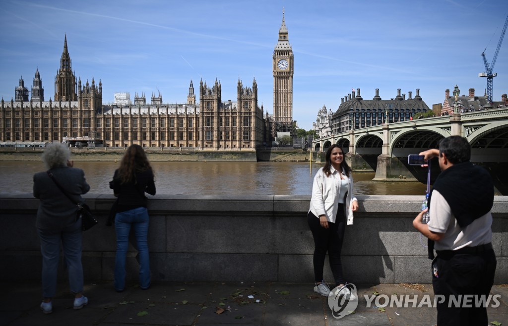 파티게이트에 비틀…英 지방선거서 존슨 총리 보수당 패배(종합)