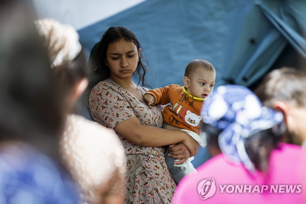 우크라·아프간·미얀마…전 세계 난리통에 1억명 고향 잃었다