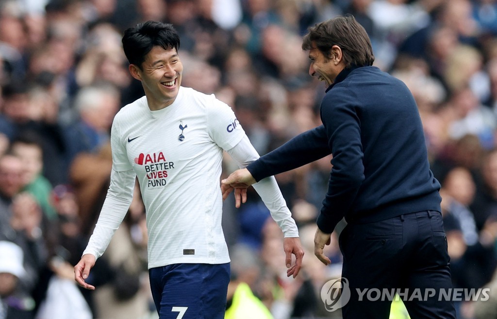 콘테 감독 "손흥민 득점왕 되면 기쁠 것…하지만 PK는 케인이"