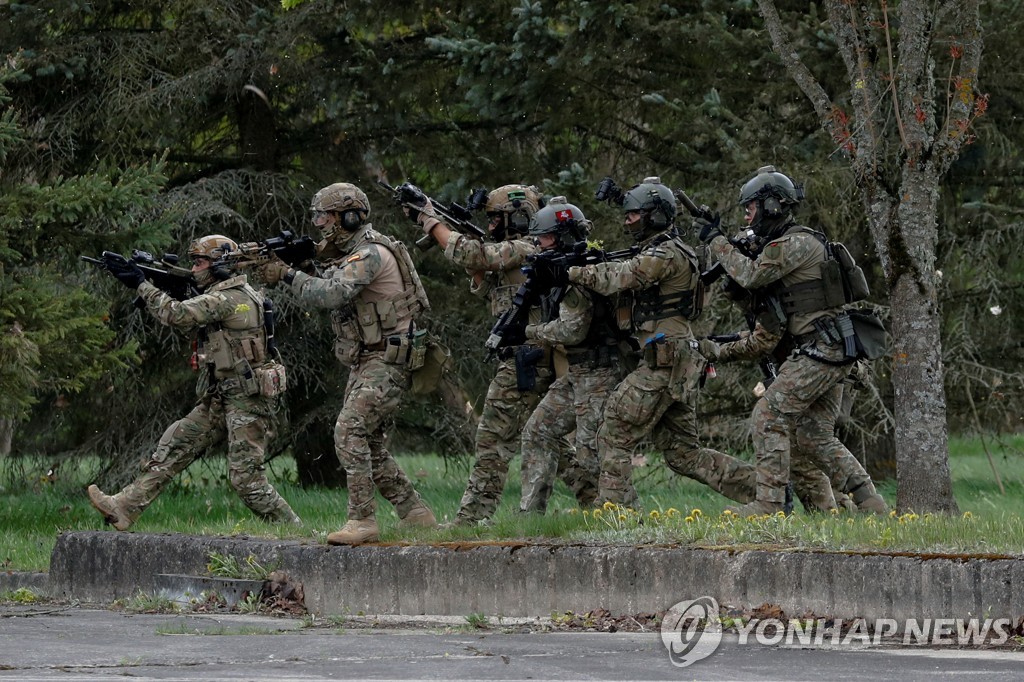 나토, 스웨덴·핀란드 불러 발트해서 사상최대 합동군사훈련