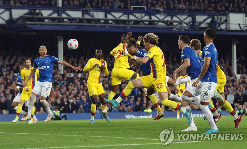 램퍼드의 에버턴, C.팰리스에 후반 대역전 'EPL 잔류 성공'