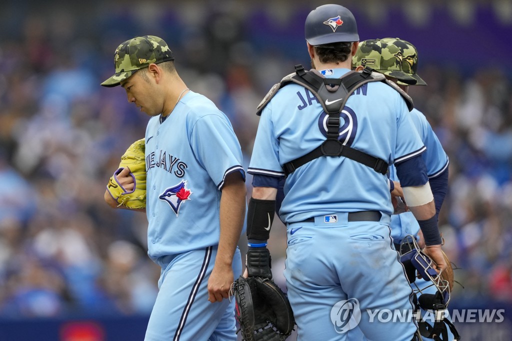 기쿠치 4⅓이닝 2실점 강판…토론토, 신시내티에 패배