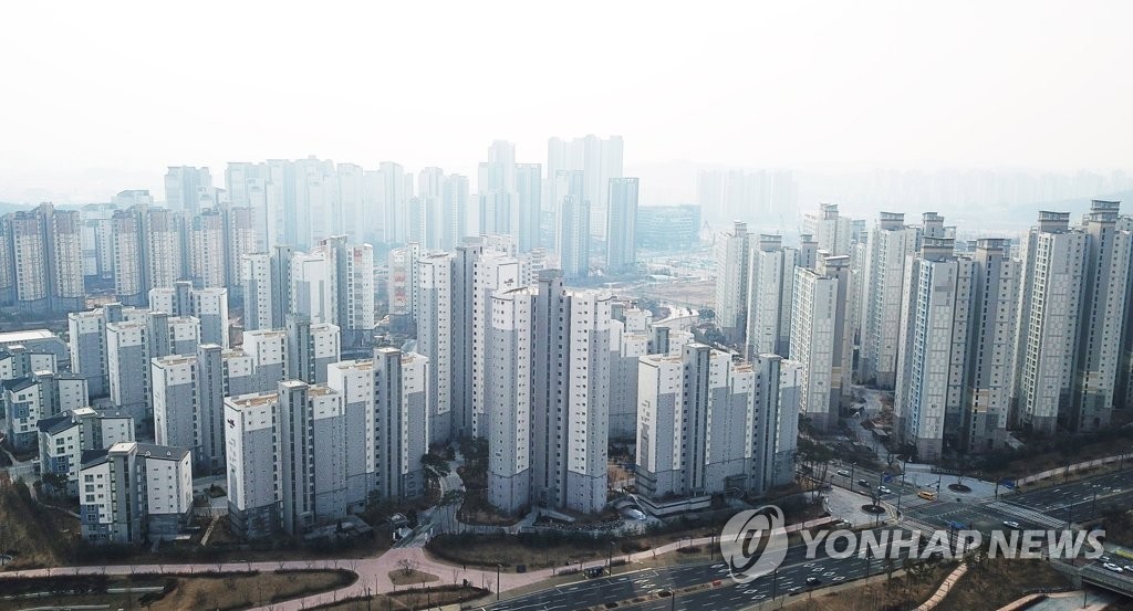 서울 아파트값 3주 연속 보합…매도자·매수자 '힘겨루기'