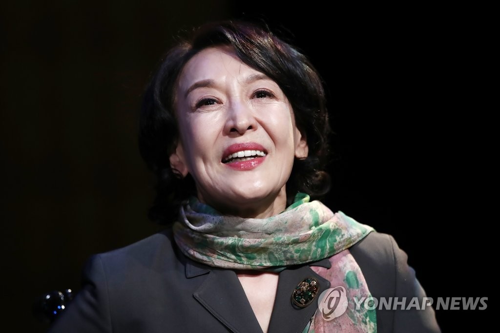 윤석화의 '연극과 인생' 이야기…남원 민속국악원서 25일 공개