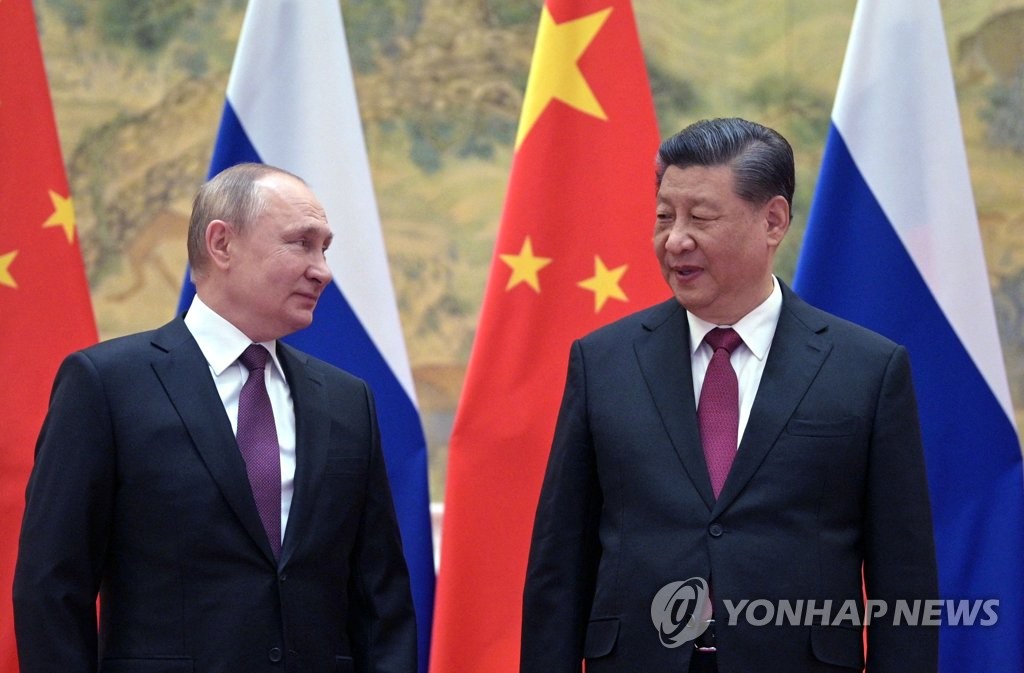 영 국방장관 "중국, 우크라서 러시아 고전에 점점 당황"