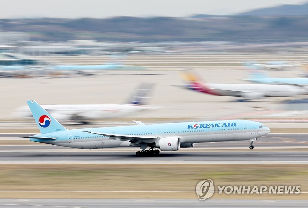 대한항공, 아시아나 통합에 '총력'…신규항공사 진입 설득까지