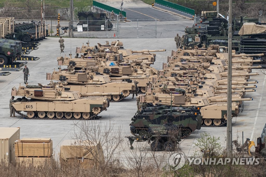 "우크라戰, 印太서 군비증강 촉발할수도…韓, 美 핵우산에 우려"