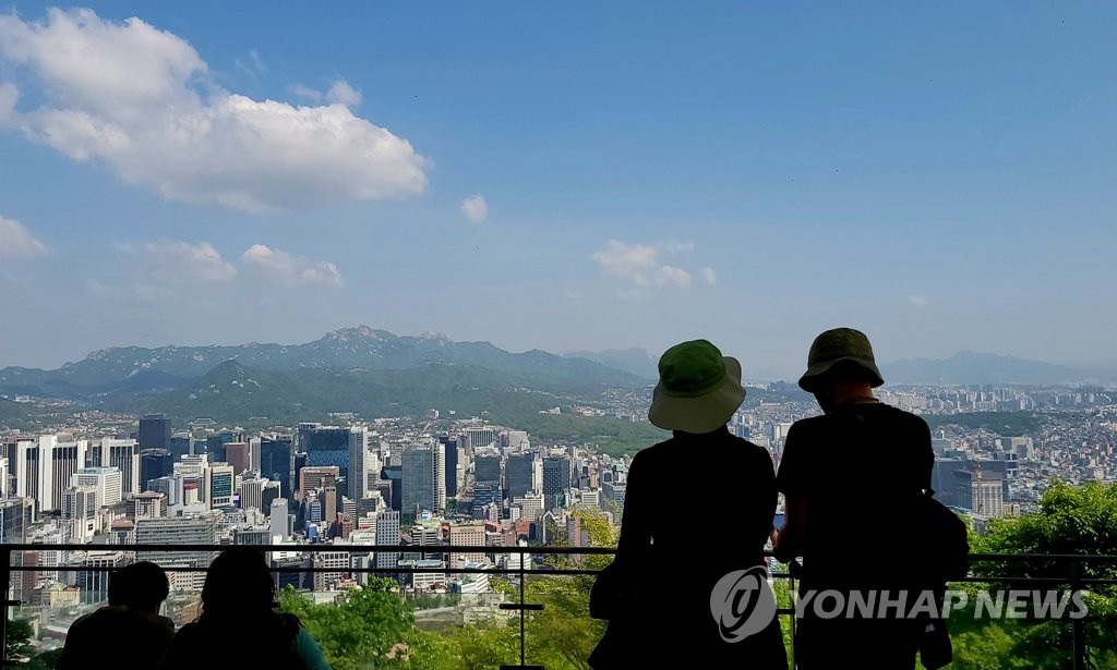 전국 대체로 맑음…서울 낮 최고 27도